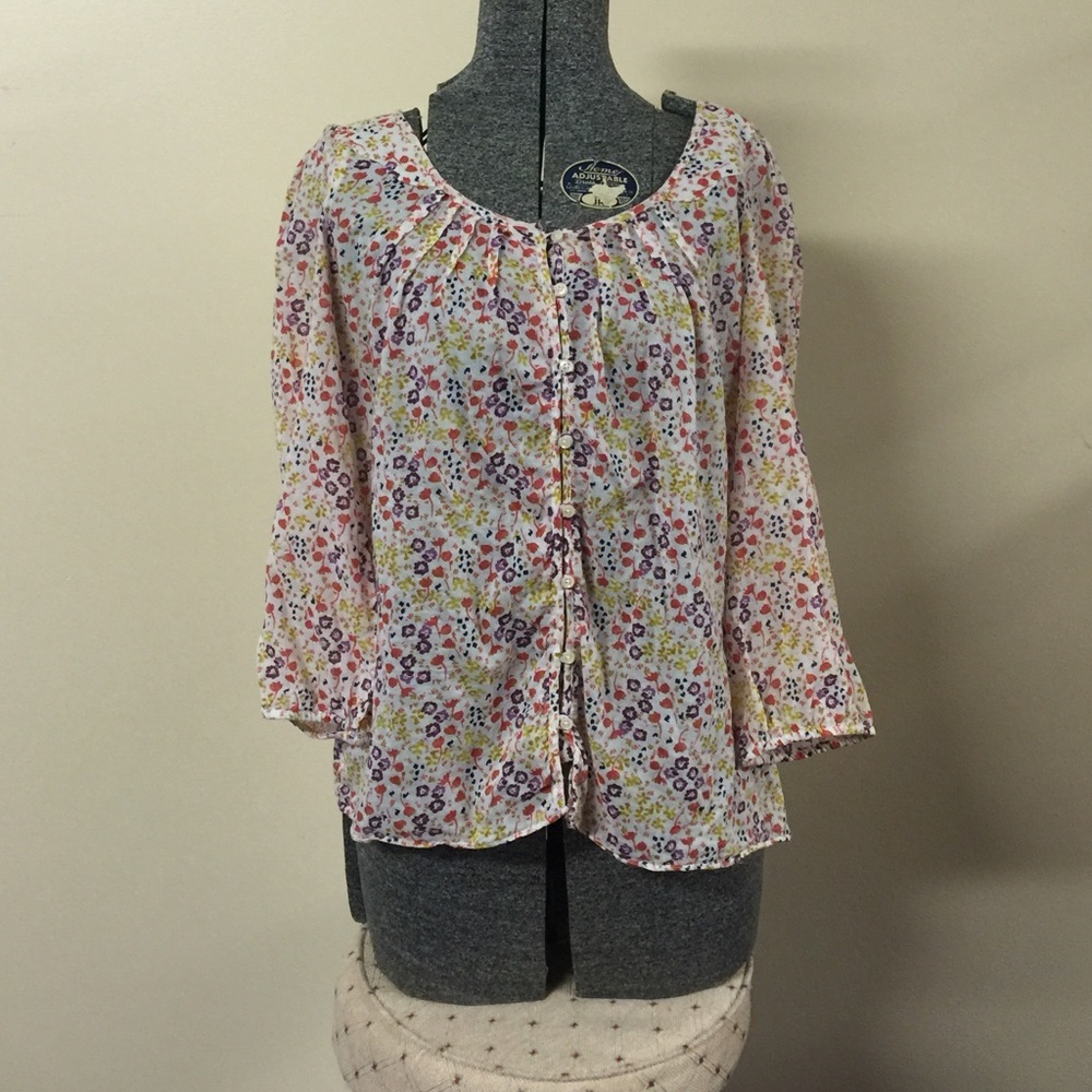 Medium GAP Floral Print Buttondown Top Shirt